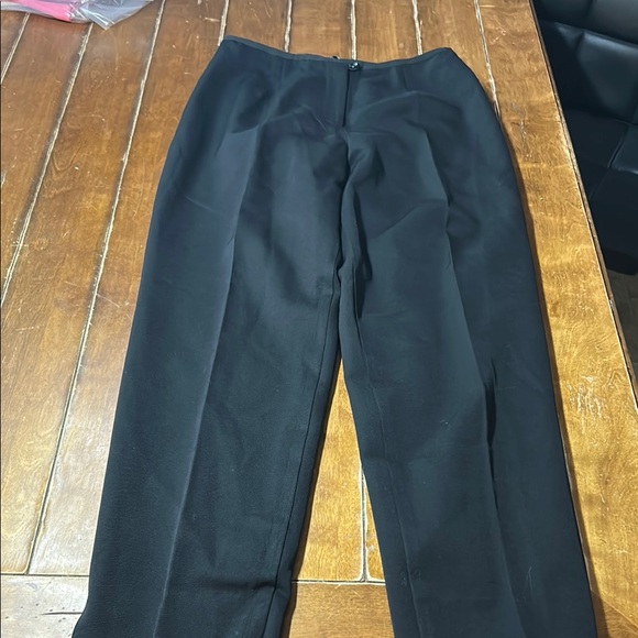 Guess Collection Timeless Black Straight-Leg Trousers for Formal Wear - Picture 1 of 6
